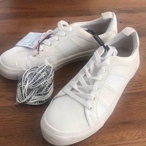 ZARA TRF WHITE TENNIS SHOES